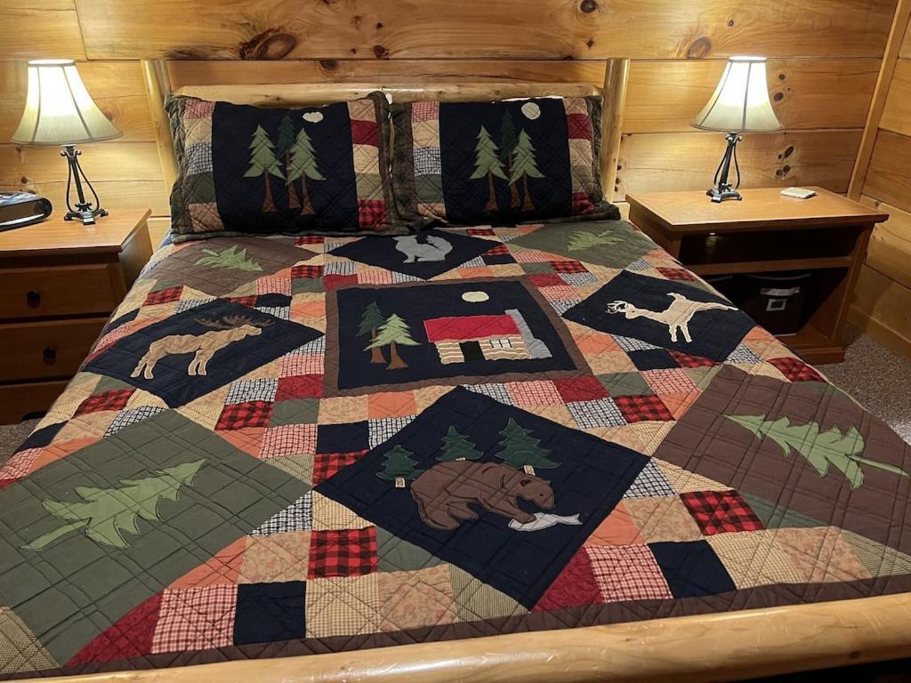 Story Brook: Beautiful True Log Cabin! Close To Dollywood, State Park, And More! Sevierville Esterno foto