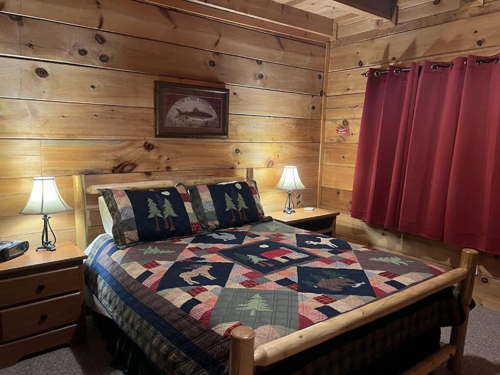 Story Brook: Beautiful True Log Cabin! Close To Dollywood, State Park, And More! Sevierville Esterno foto